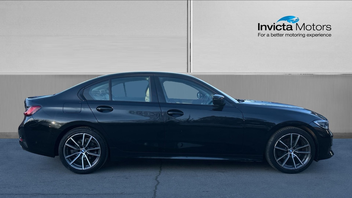 Used BMW 3 Series 2020 for sale - 77990378: Photo 2