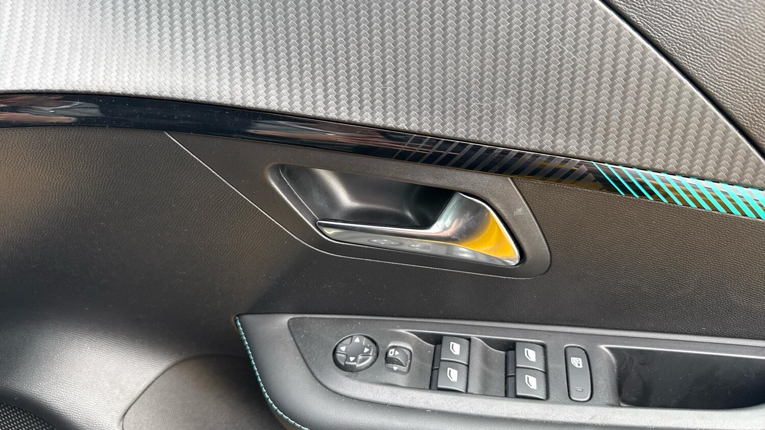 Used Peugeot 208 2024 for sale - 78021358: Photo 26