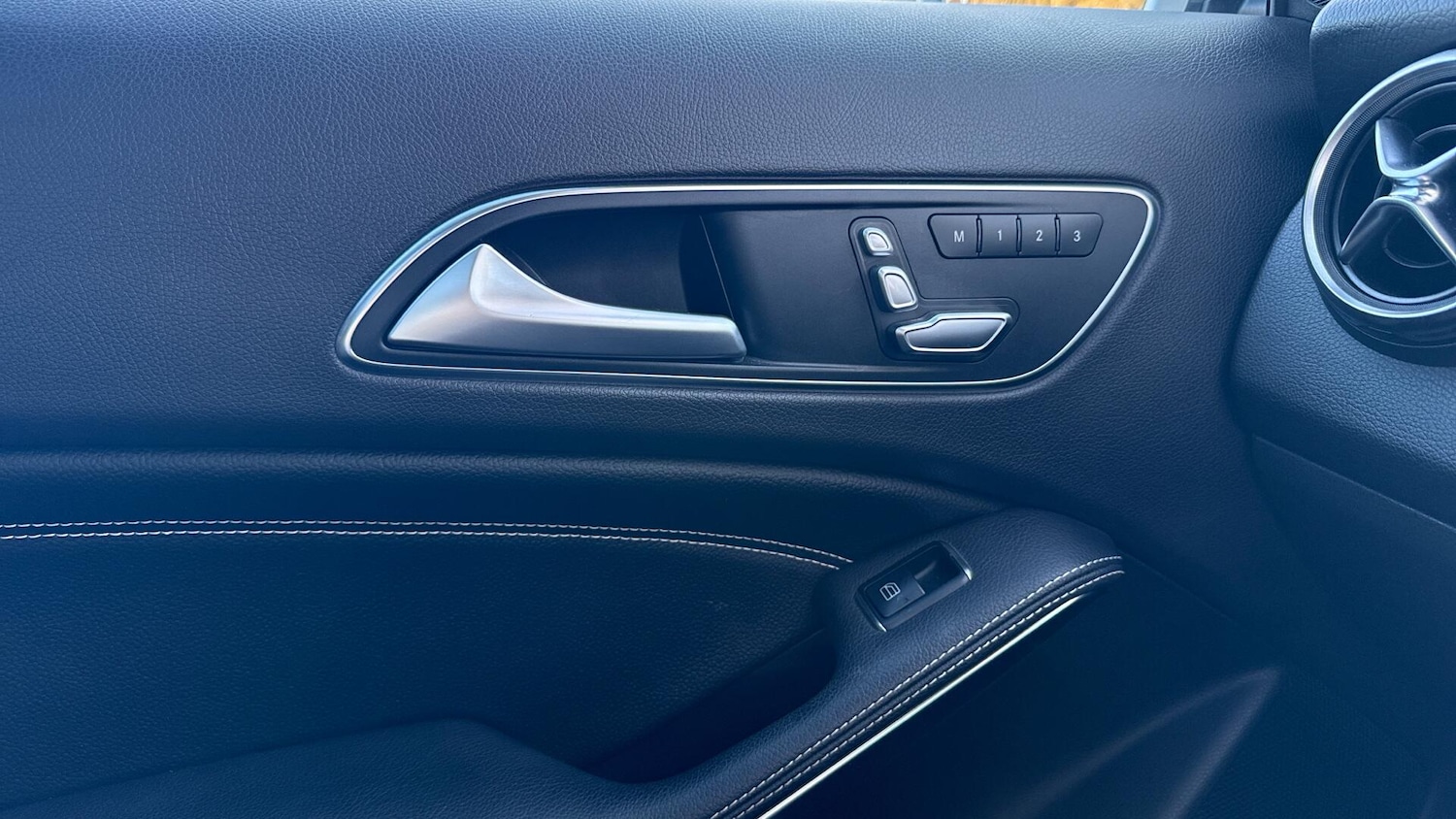 Used Mercedes-Benz GLA 2019 for sale - 78021369: Photo 26