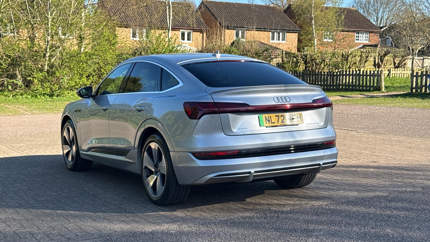 Used Audi e-tron 2022 for sale - 78179849: Photo 3