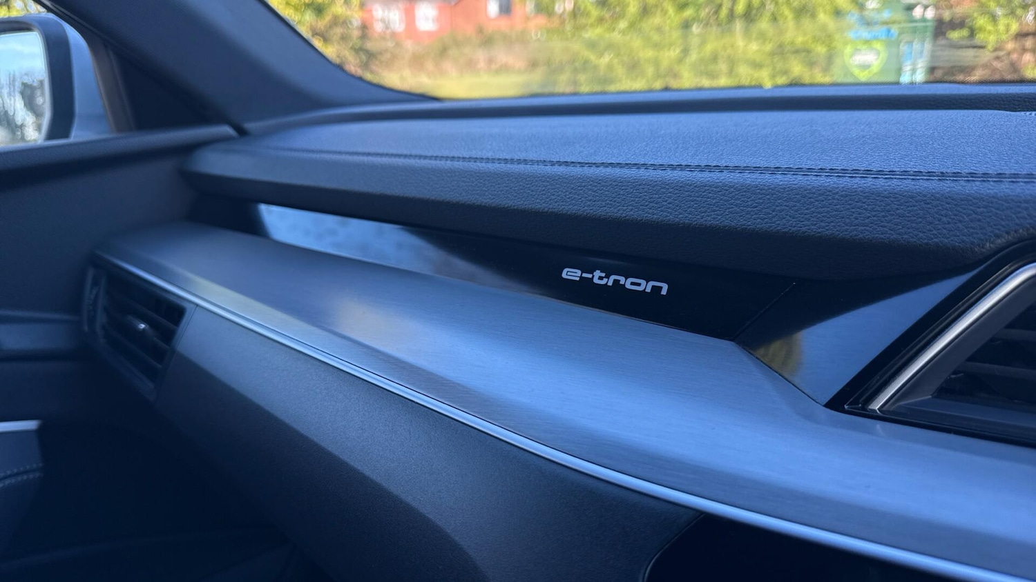 Used Audi e-tron 2022 for sale - 78179849: Photo 40