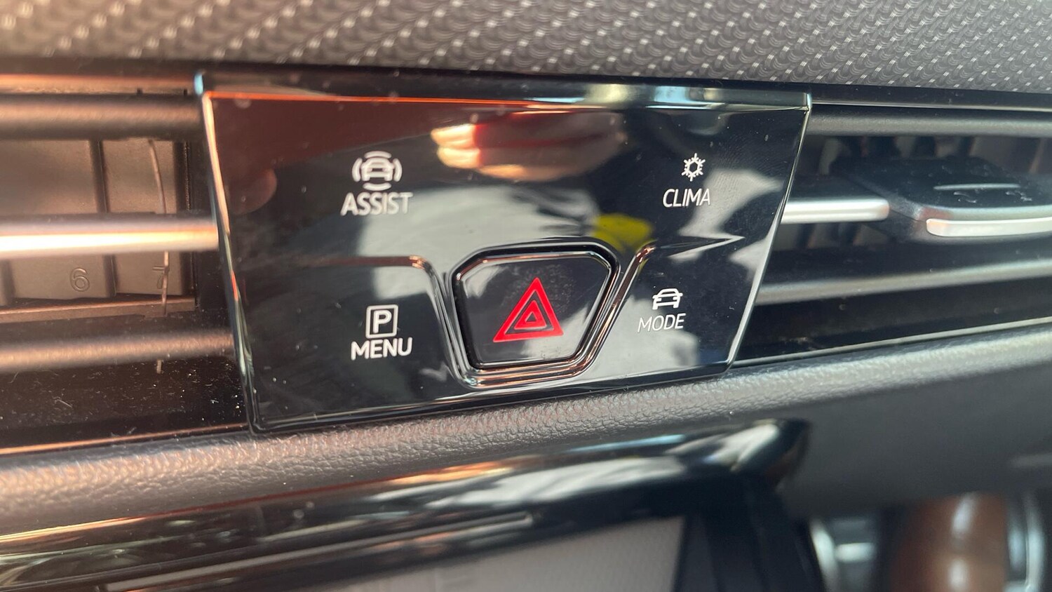 Used Volkswagen Golf 2023 for sale - 78027944: Photo 37