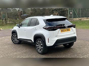 Used Toyota Yaris Cross 2023 for sale - 78021361: Photo