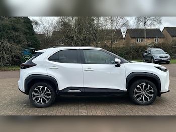 Used Toyota Yaris Cross 2023 for sale - 78021361: Photo