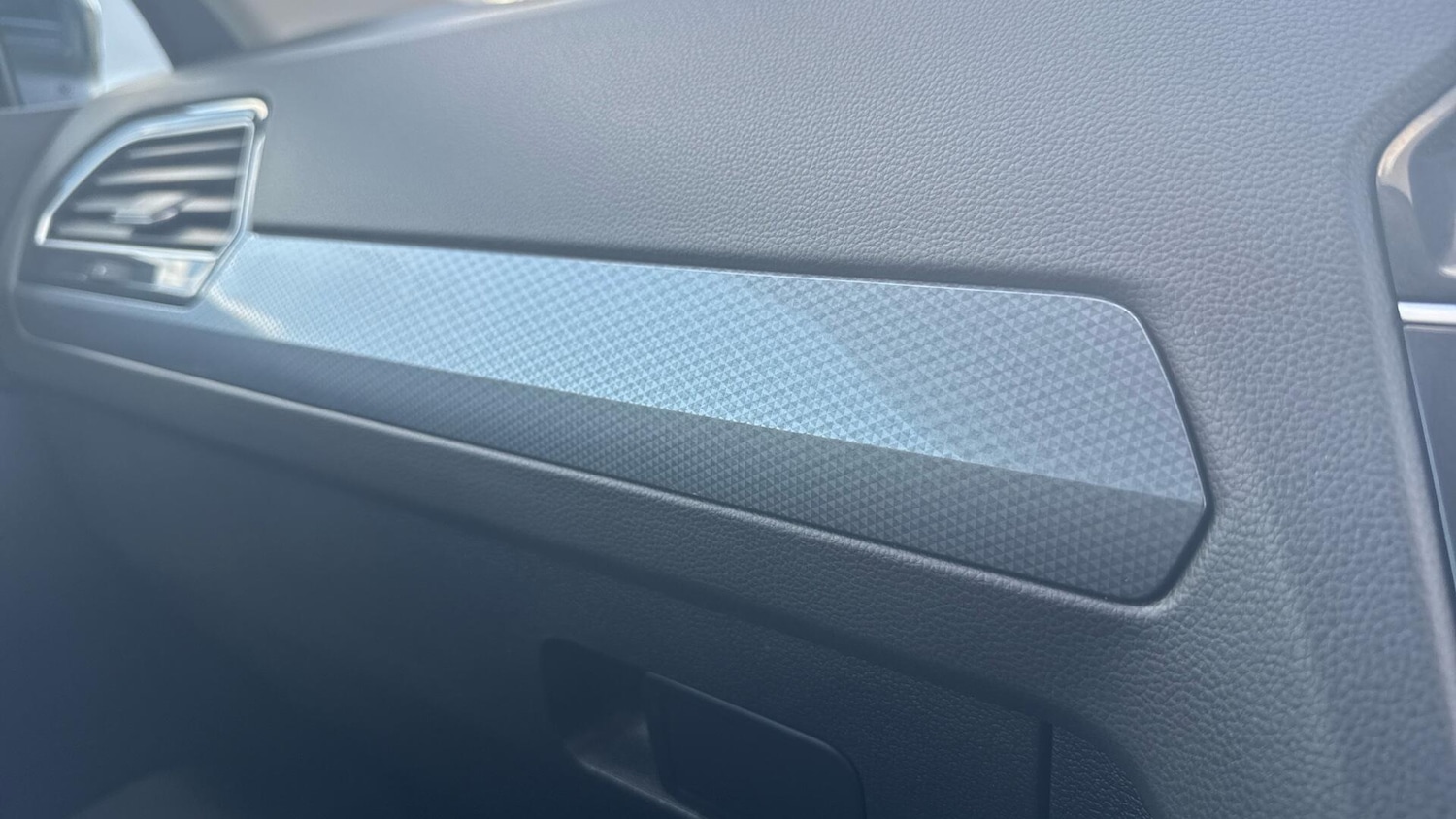 Used Volkswagen Tiguan 2021 for sale - 78133639: Photo 22