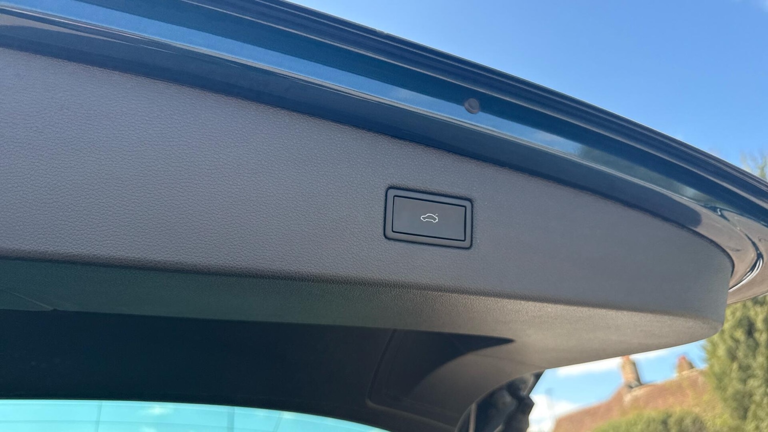 Used Volkswagen Tiguan 2021 for sale - 78133639: Photo 24