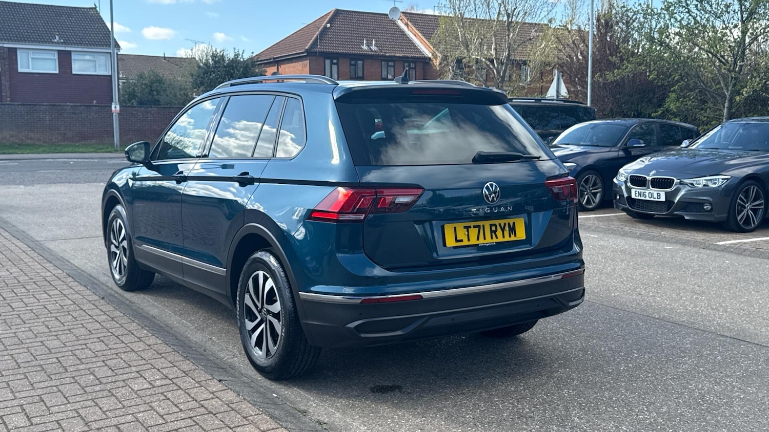 Used Volkswagen Tiguan 2021 for sale - 78133639: Photo 3