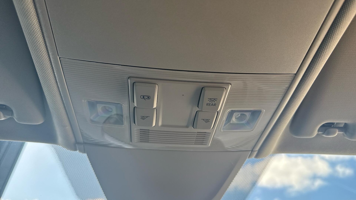 Used Volkswagen Tiguan 2021 for sale - 78133639: Photo 36