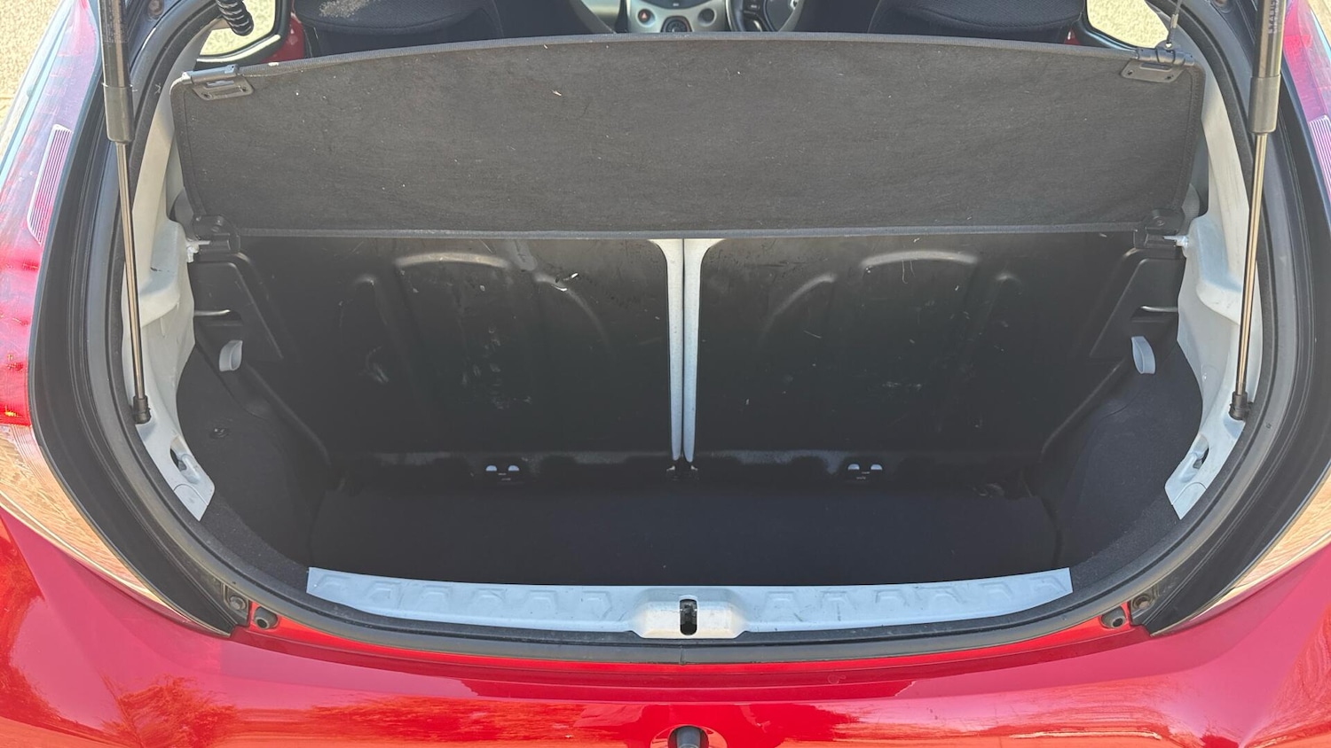 Used Toyota AYGO 2017 for sale - 78179847: Photo 26