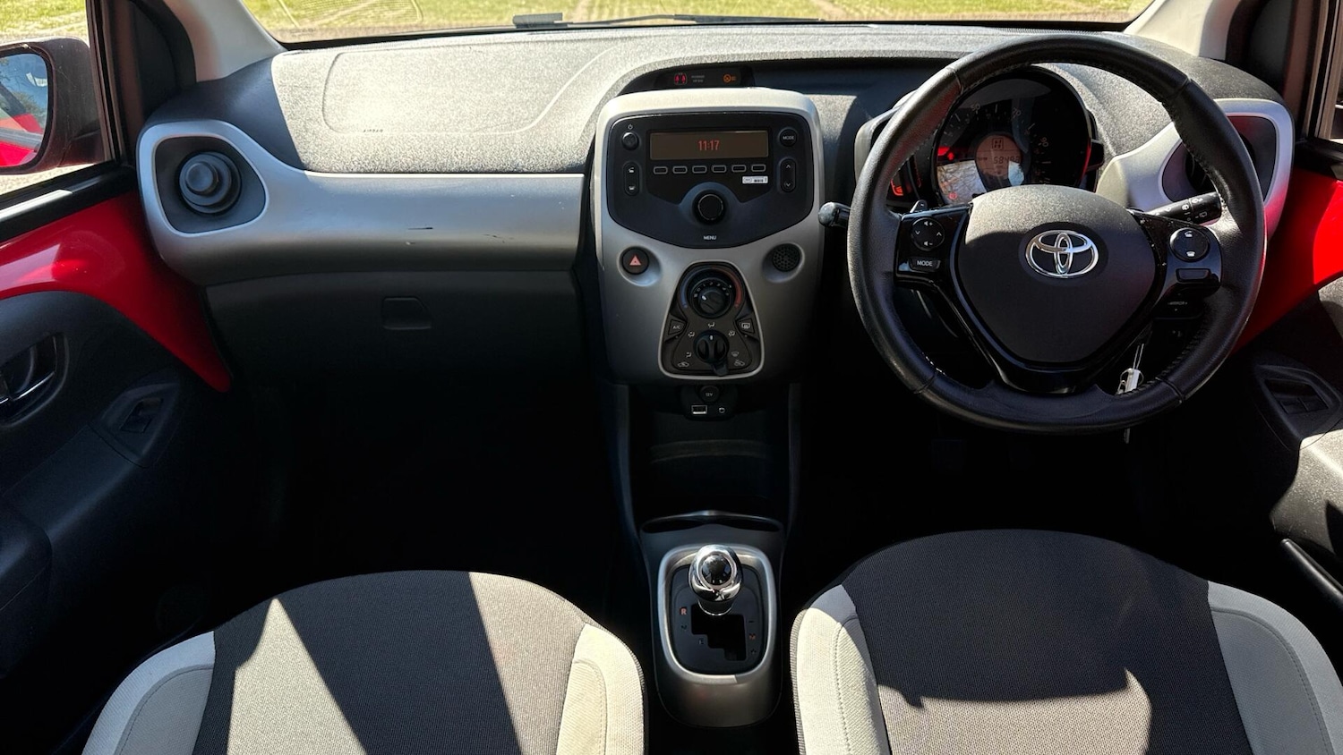 Used Toyota AYGO 2017 for sale - 78179847: Photo 8