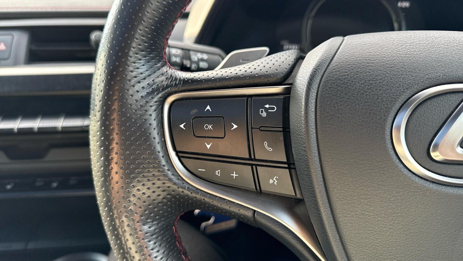 Used Lexus UX 2020 for sale - 78021356: Photo 11