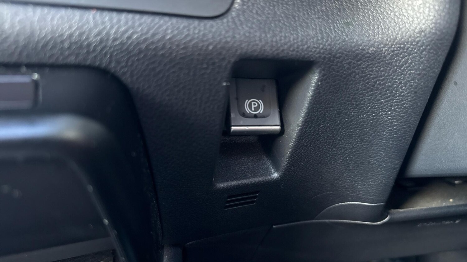 Used Lexus UX 2020 for sale - 78021356: Photo 22