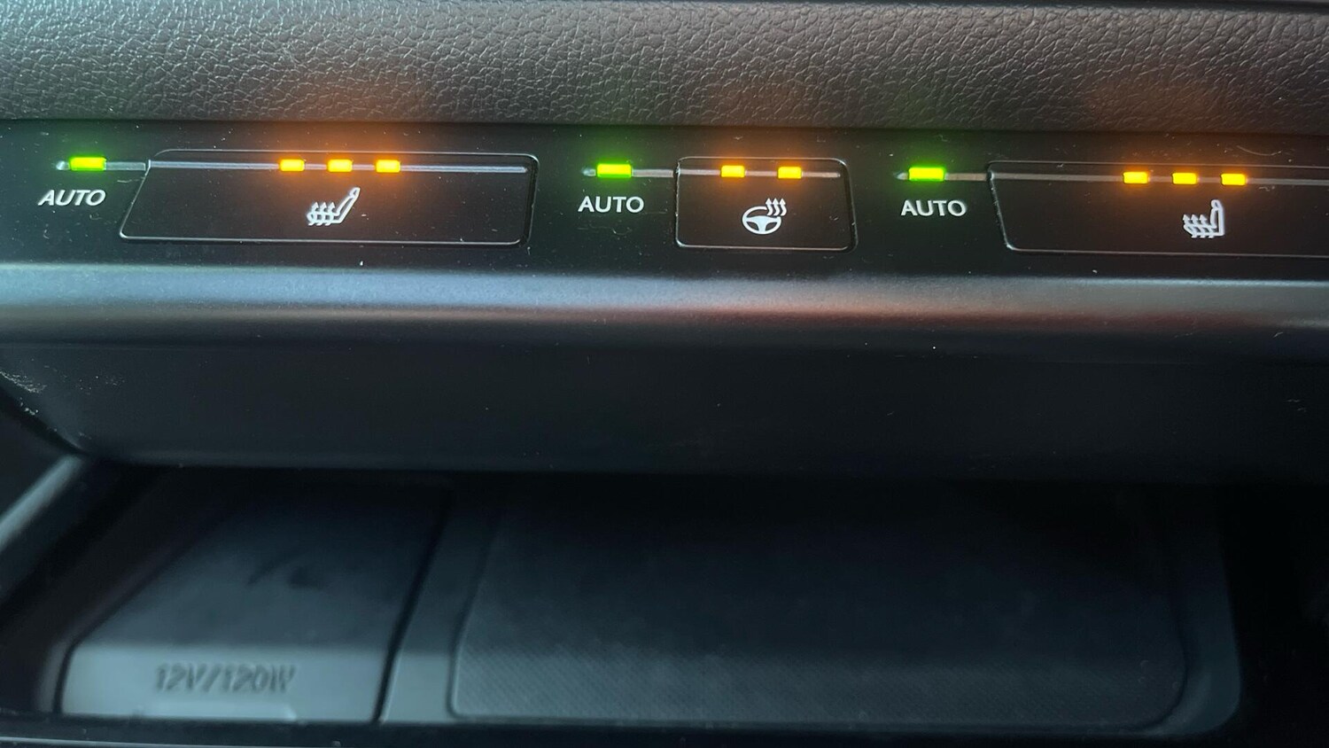 Used Lexus UX 2020 for sale - 78021356: Photo 42