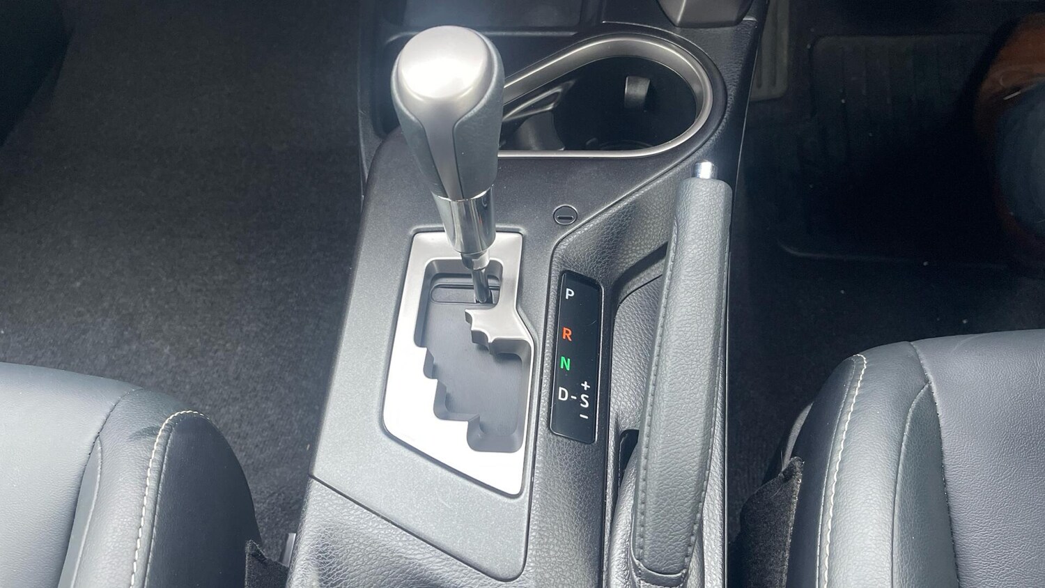 Used Toyota RAV4 2016 for sale - 78021357: Photo 7