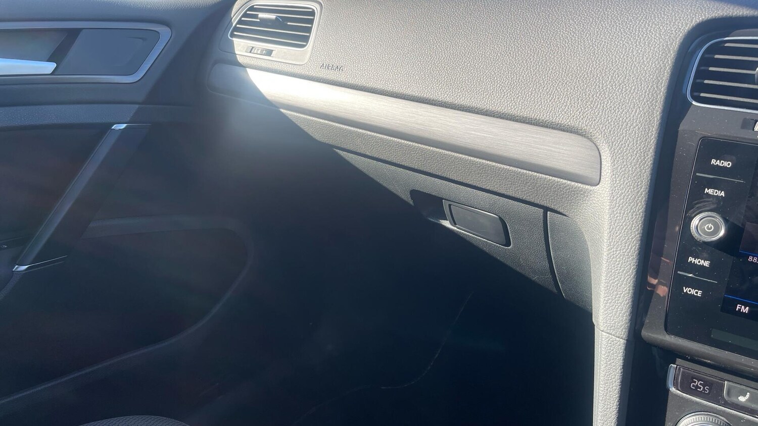 Used Volkswagen Golf 2020 for sale - 78021354: Photo 38