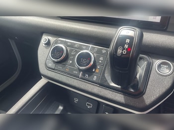 Used Land Rover Defender 2020 for sale - 78499304: Photo