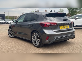 Used Ford Focus 2022 for sale - 78411733: Photo