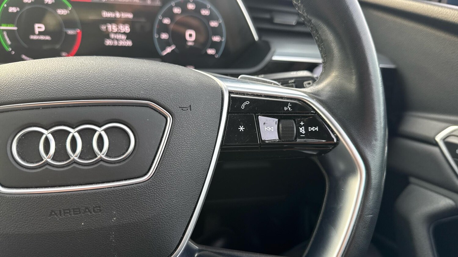 Used Audi e-tron 2021 for sale - 78014573: Photo 12