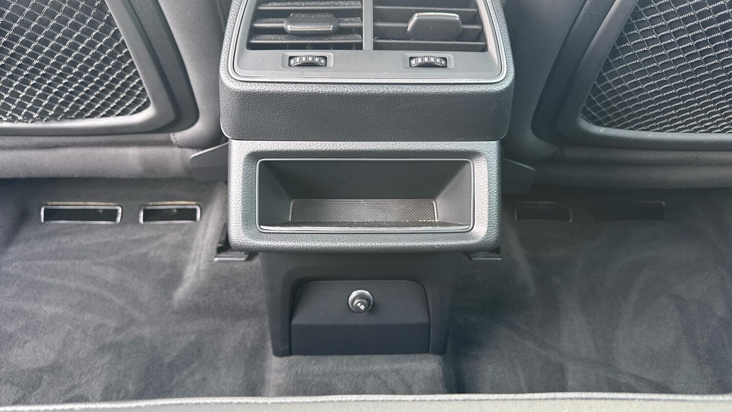 Used Audi e-tron 2021 for sale - 78014573: Photo 23