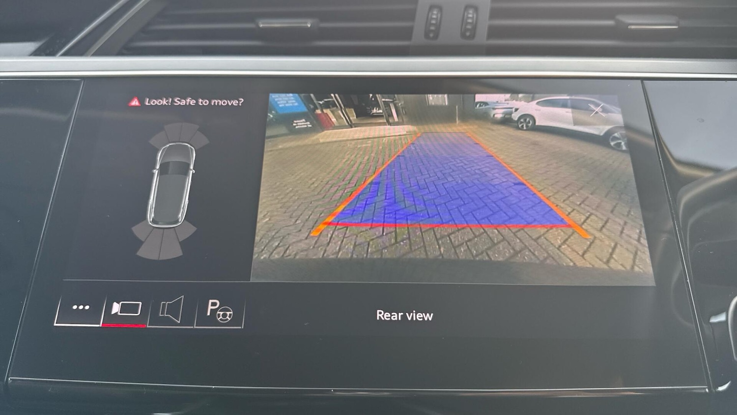 Used Audi e-tron 2021 for sale - 78014573: Photo 28