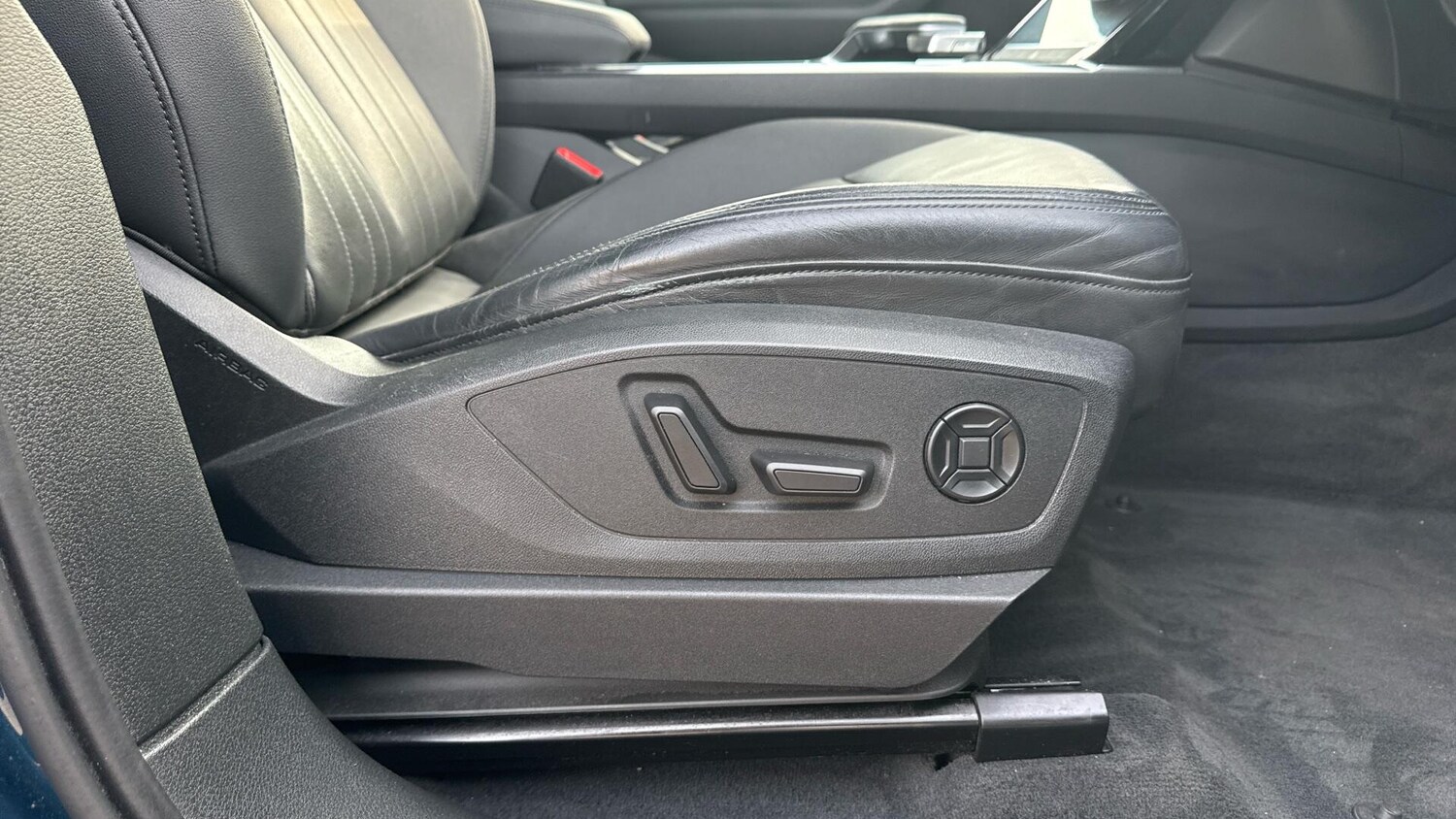 Used Audi e-tron 2021 for sale - 78014573: Photo 41