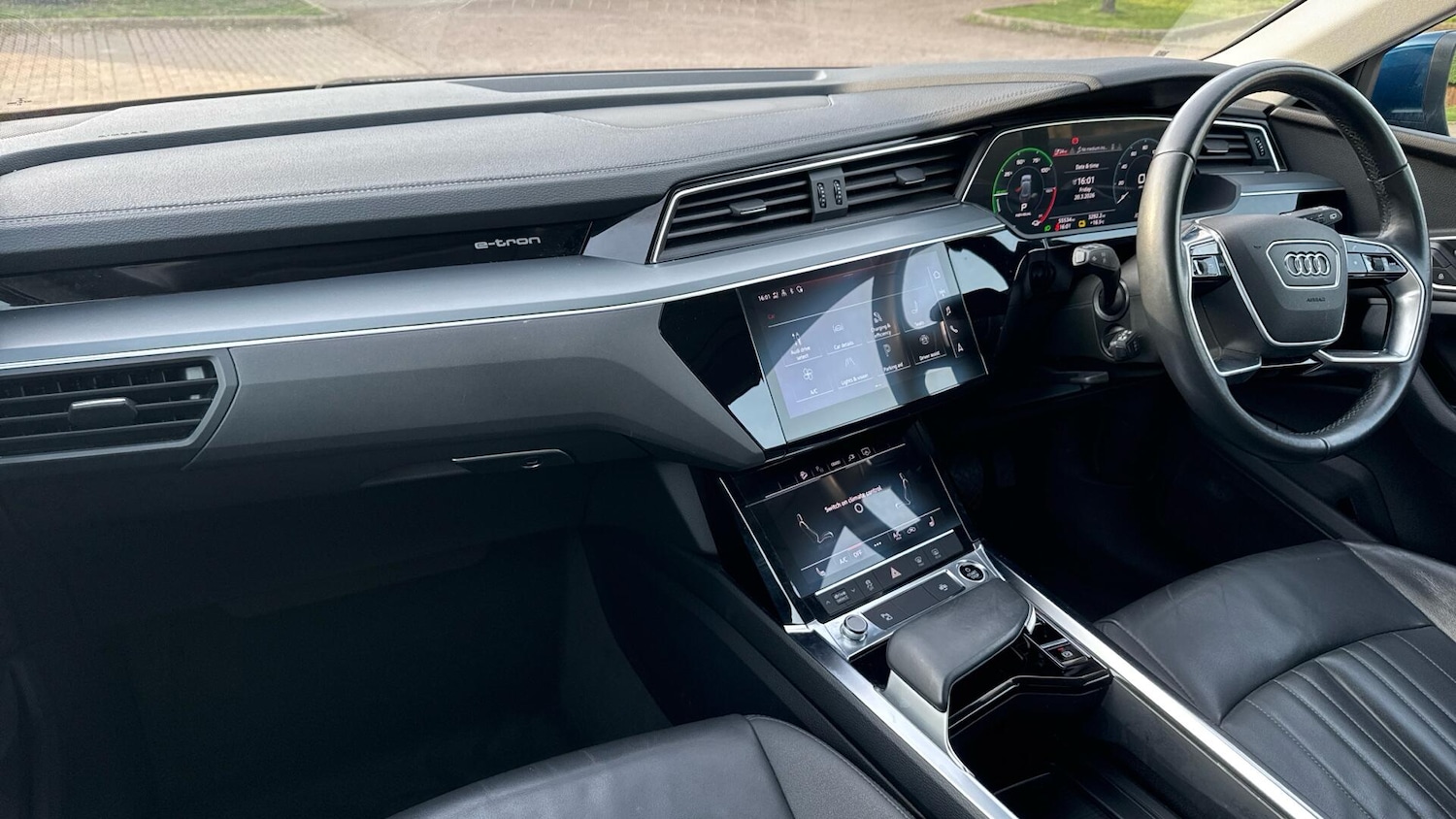 Used Audi e-tron 2021 for sale - 78014573: Photo 8