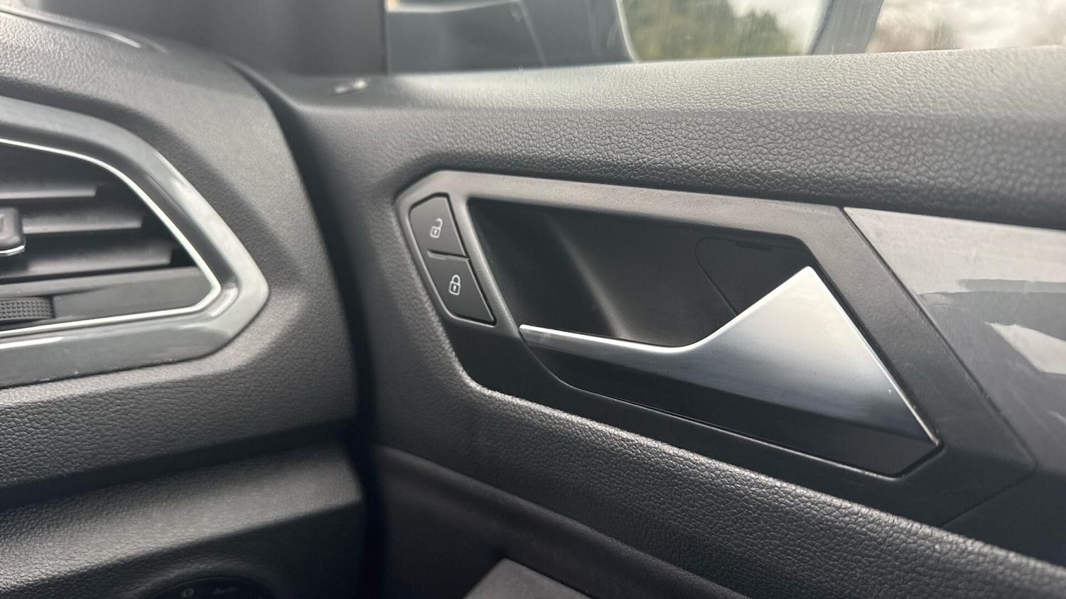 Used Volkswagen T-Roc 2021 for sale - 78055311: Photo 18