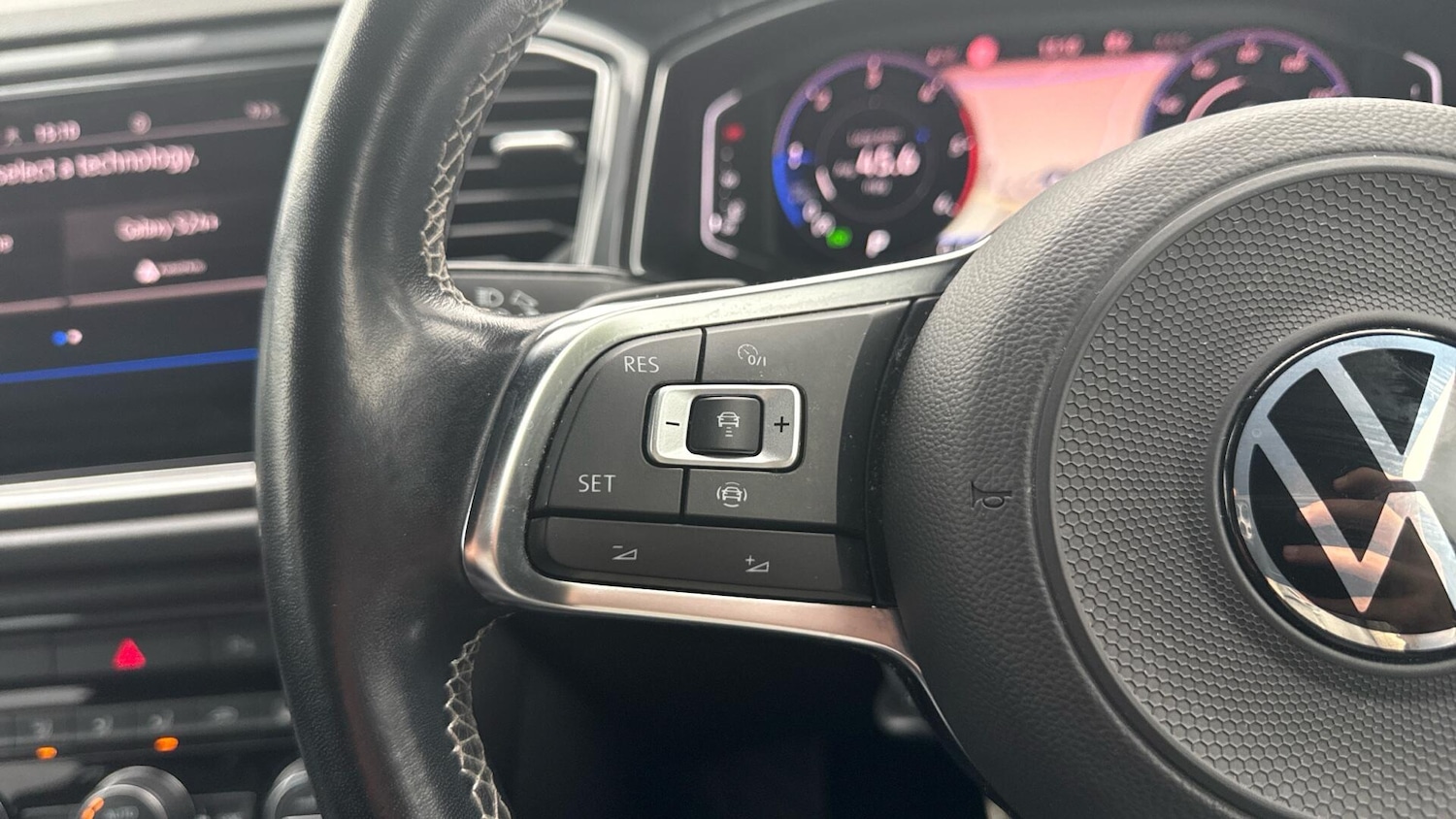 Used Volkswagen T-Roc 2021 for sale - 78055311: Photo 36