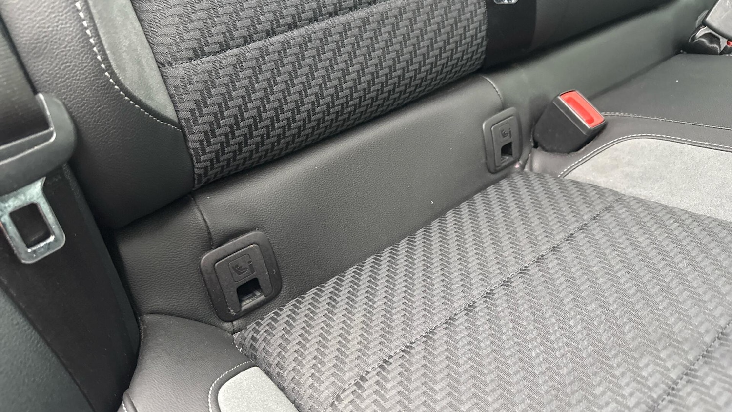 Used Volkswagen T-Roc 2021 for sale - 78055311: Photo 39