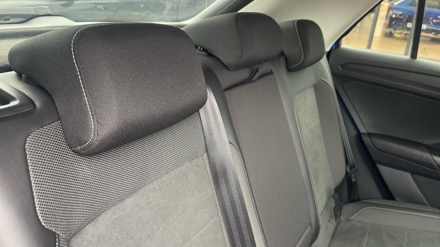 Used Volkswagen T-Roc 2023 for sale - 78021355: Photo 17