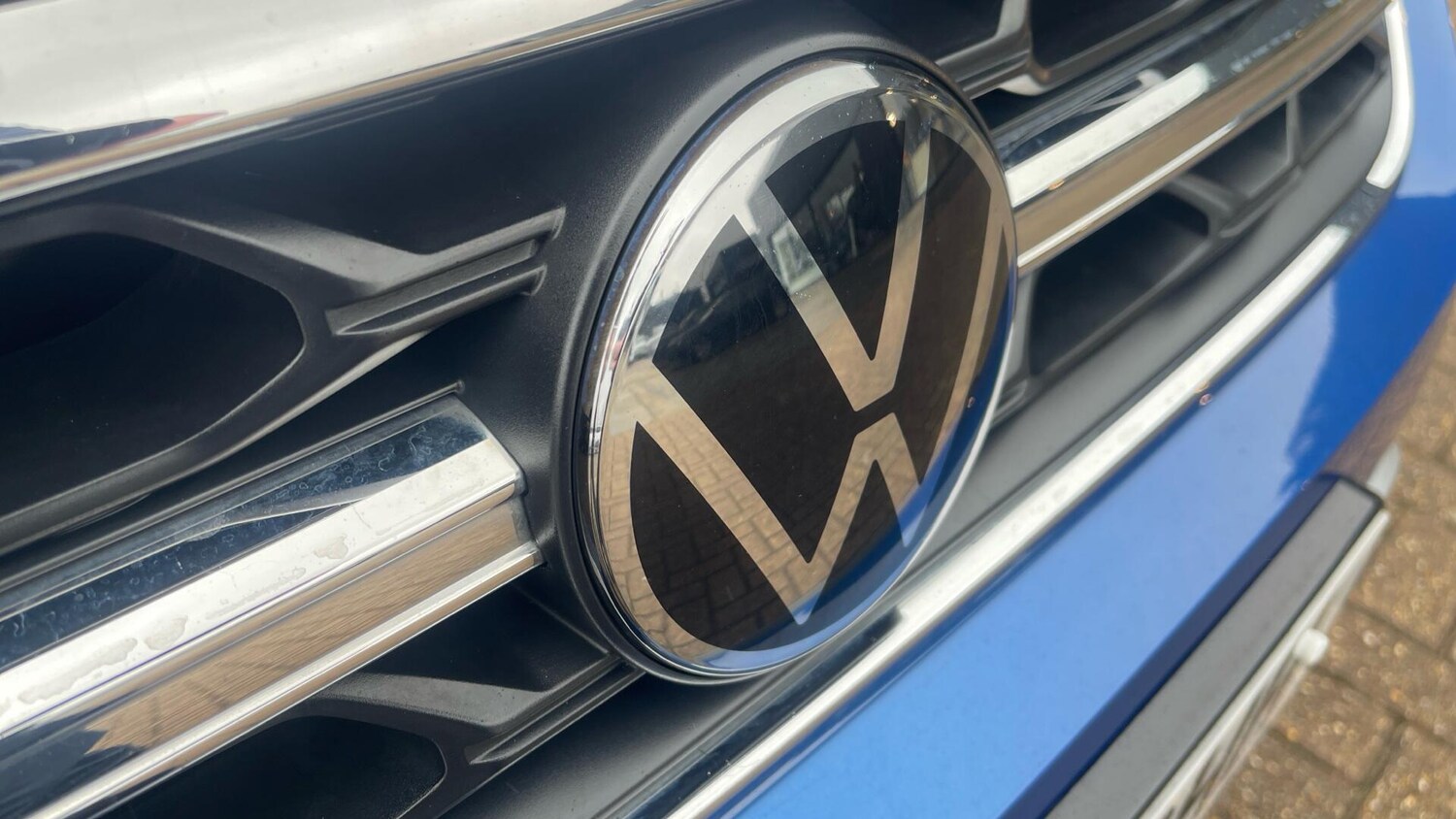 Used Volkswagen T-Roc 2023 for sale - 78021355: Photo 47