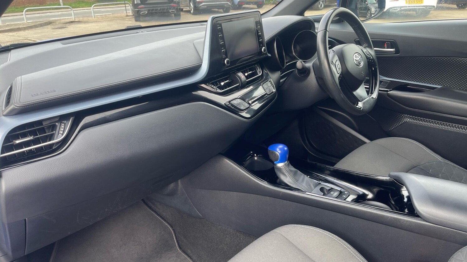 Used Toyota C-HR 2020 for sale - 78021374: Photo 11