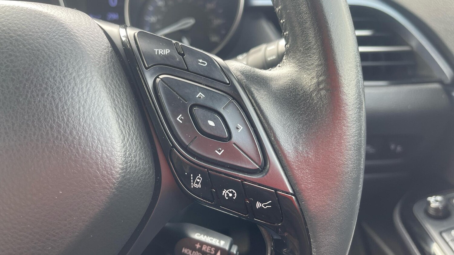 Used Toyota C-HR 2020 for sale - 78021374: Photo 18