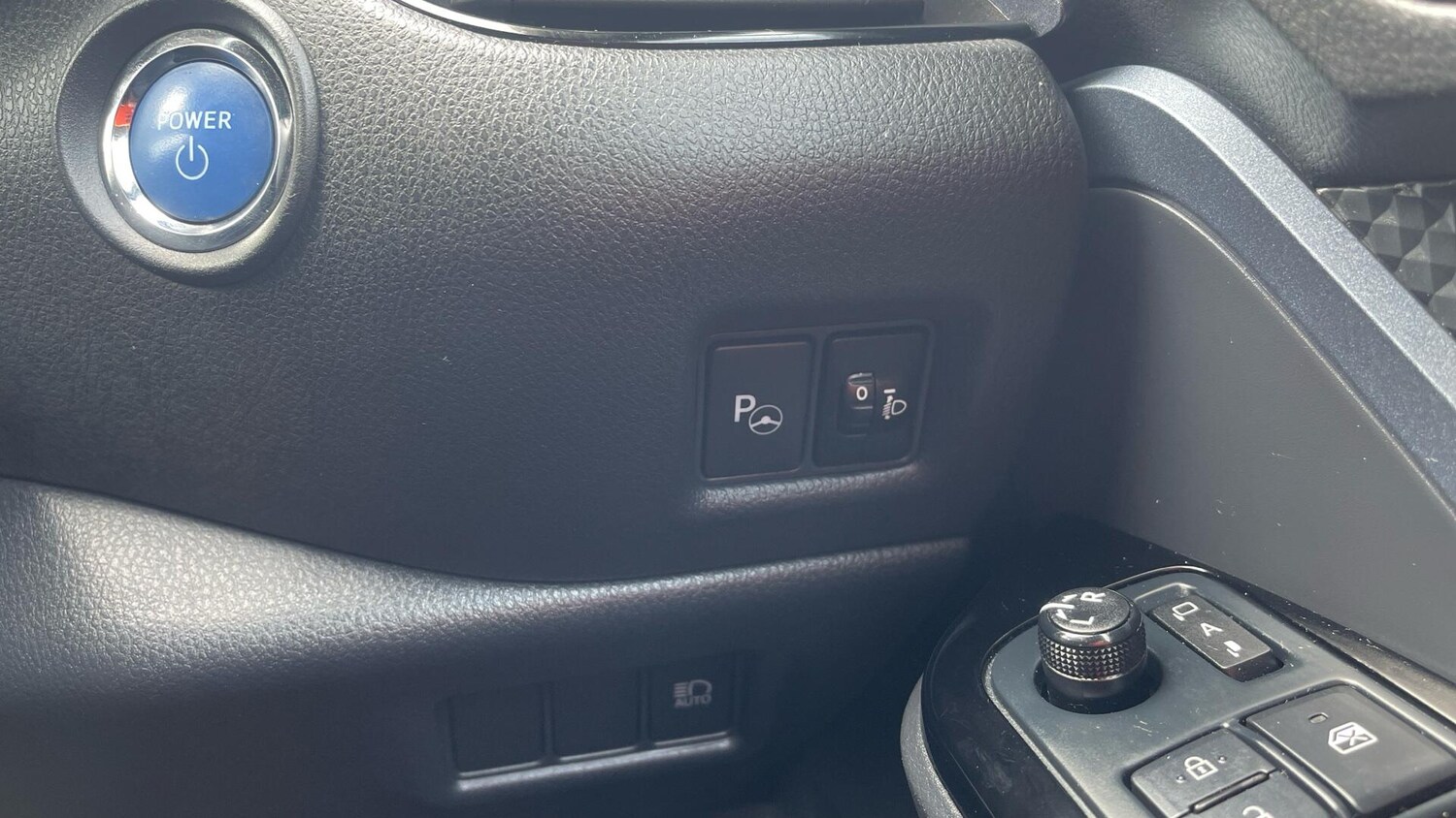 Used Toyota C-HR 2020 for sale - 78021374: Photo 20