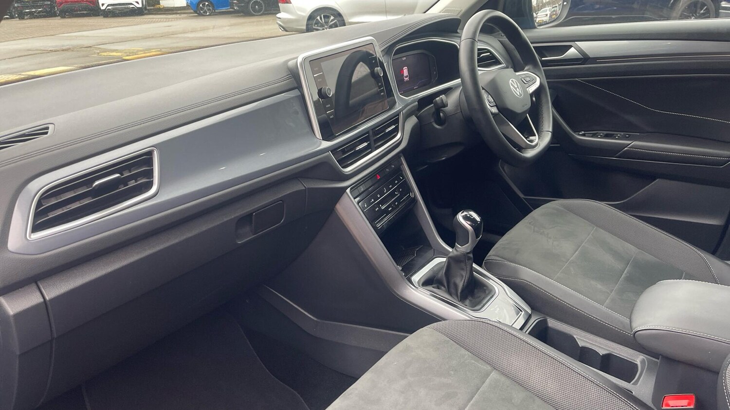 Used Volkswagen T-Roc 2023 for sale - 78211940: Photo 11