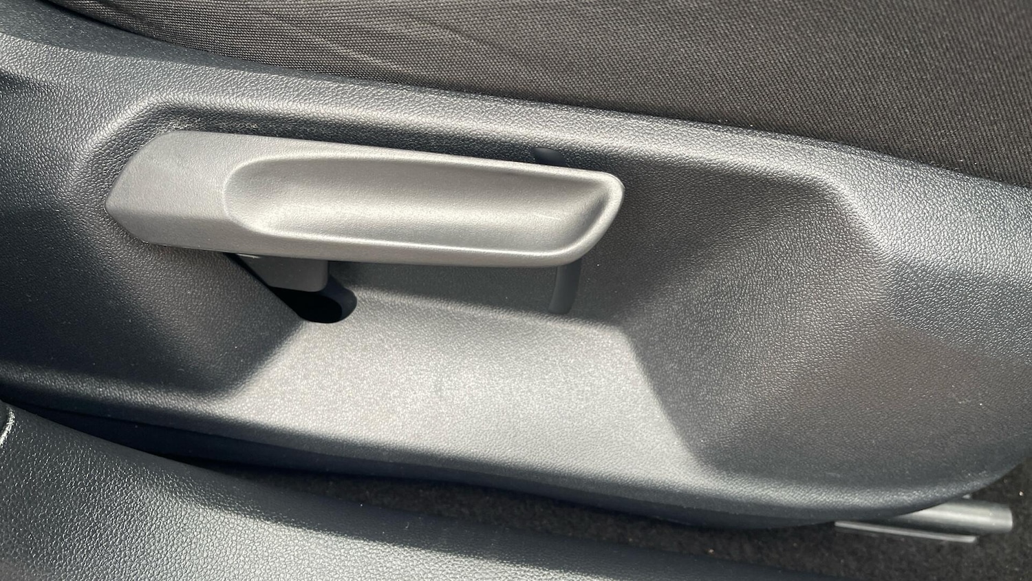 Used Volkswagen T-Roc 2023 for sale - 78211940: Photo 21