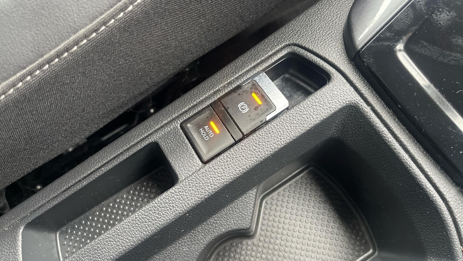 Used Volkswagen T-Roc 2023 for sale - 78211940: Photo 25