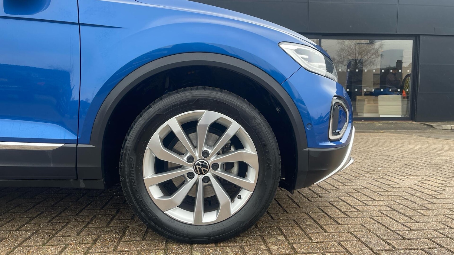 Used Volkswagen T-Roc 2023 for sale - 78211940: Photo 27