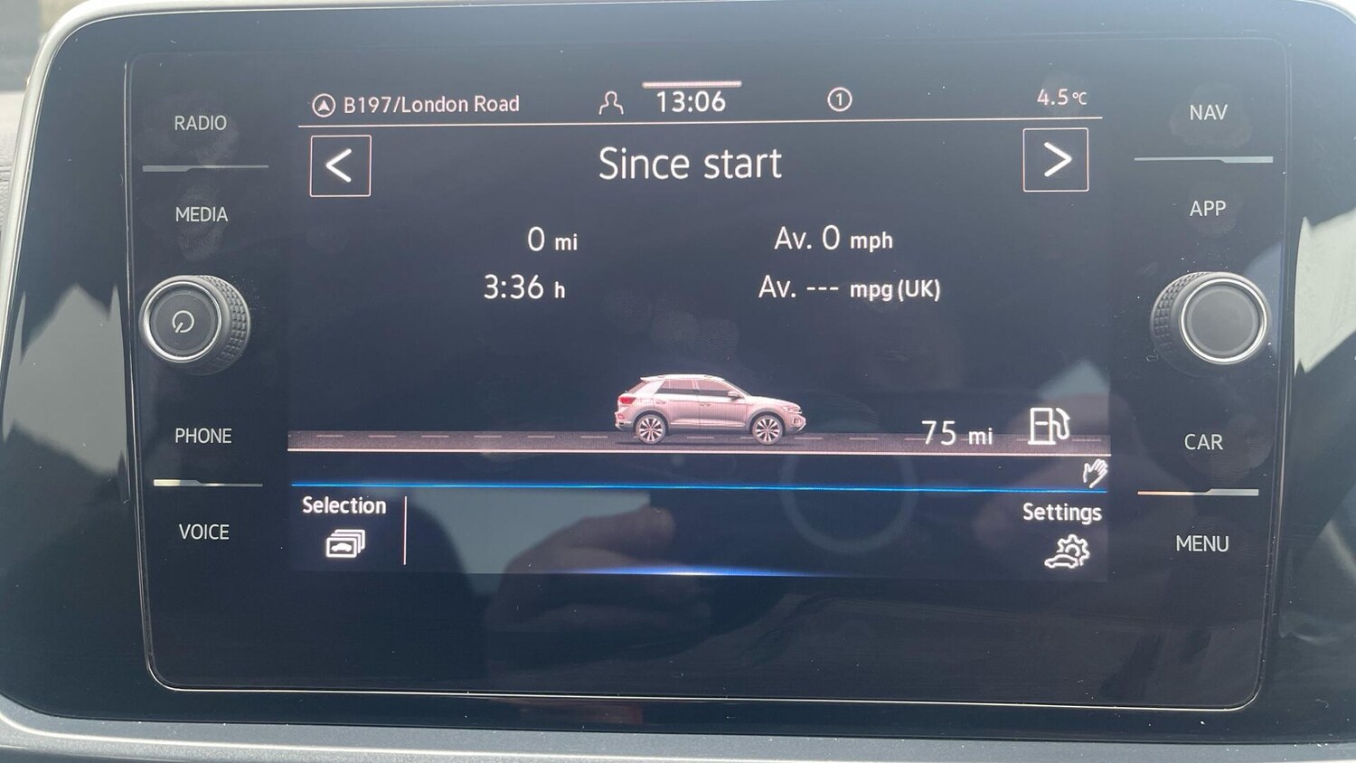 Used Volkswagen T-Roc 2023 for sale - 78211940: Photo 34