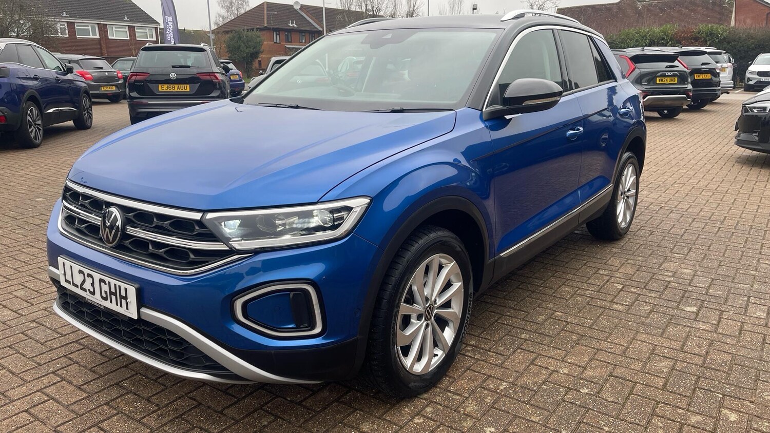 Used Volkswagen T-Roc 2023 for sale - 78211940: Photo 6