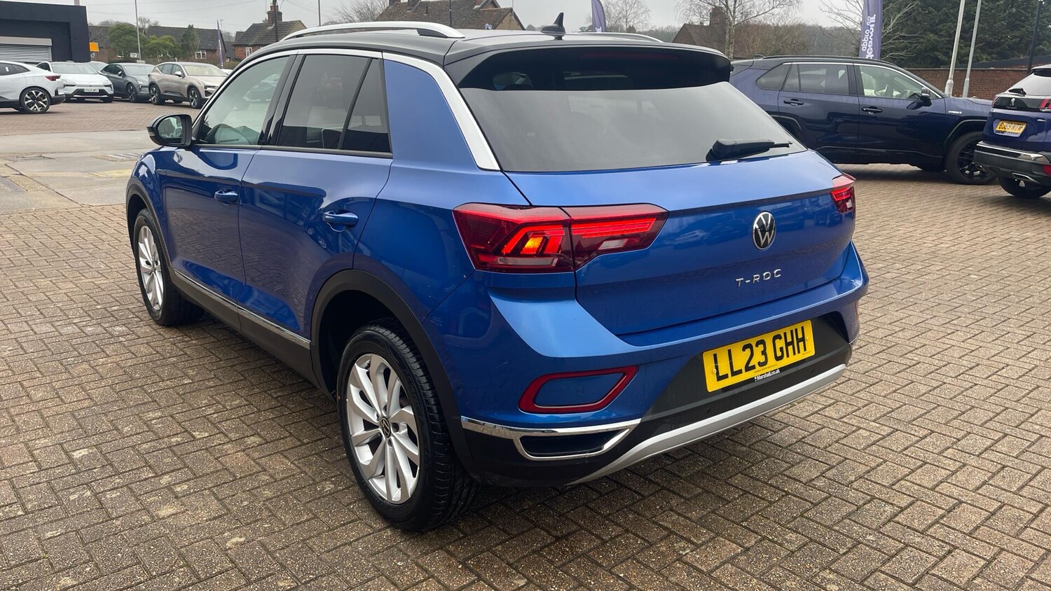 Used Volkswagen T-Roc 2023 for sale - 78211940: Photo 7