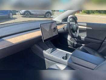 Used Tesla Model 3 2021 for sale - 78844353: Photo