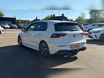 Used Volkswagen Golf 2023 for sale - 78381487: Photo