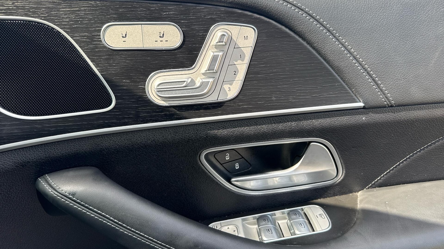 Used Mercedes-Benz GLE 2023 for sale - 78133633: Photo 15