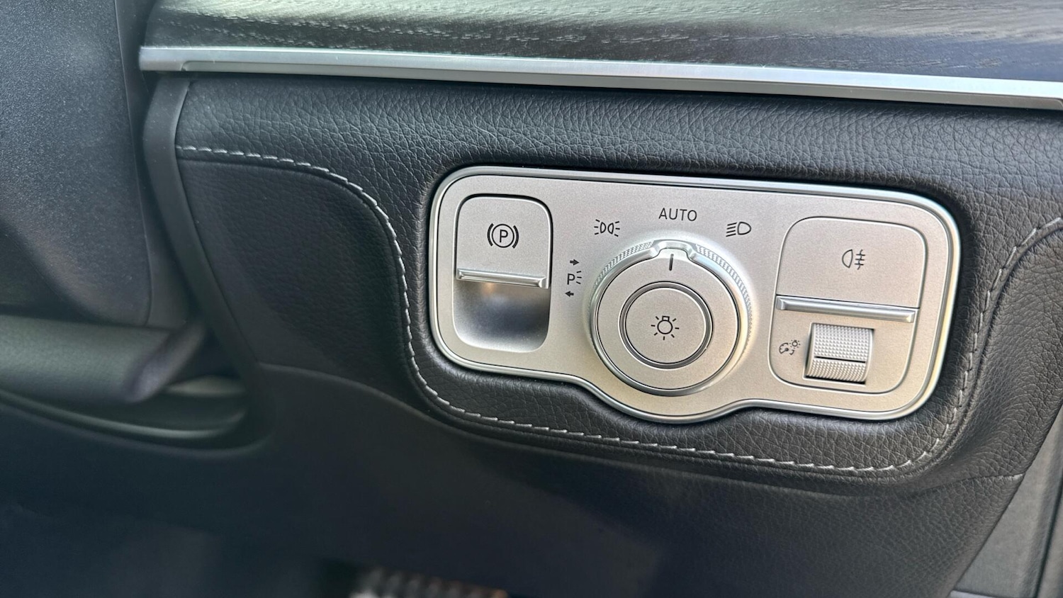 Used Mercedes-Benz GLE 2023 for sale - 78133633: Photo 18