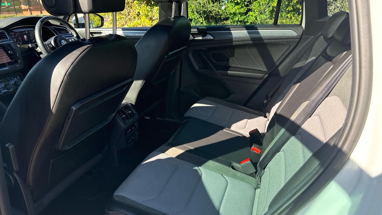 Used Volkswagen Tiguan 2019 for sale - 78179848: Photo 10