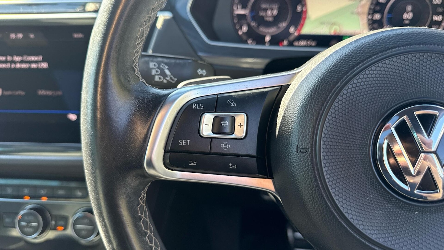 Used Volkswagen Tiguan 2019 for sale - 78179848: Photo 31