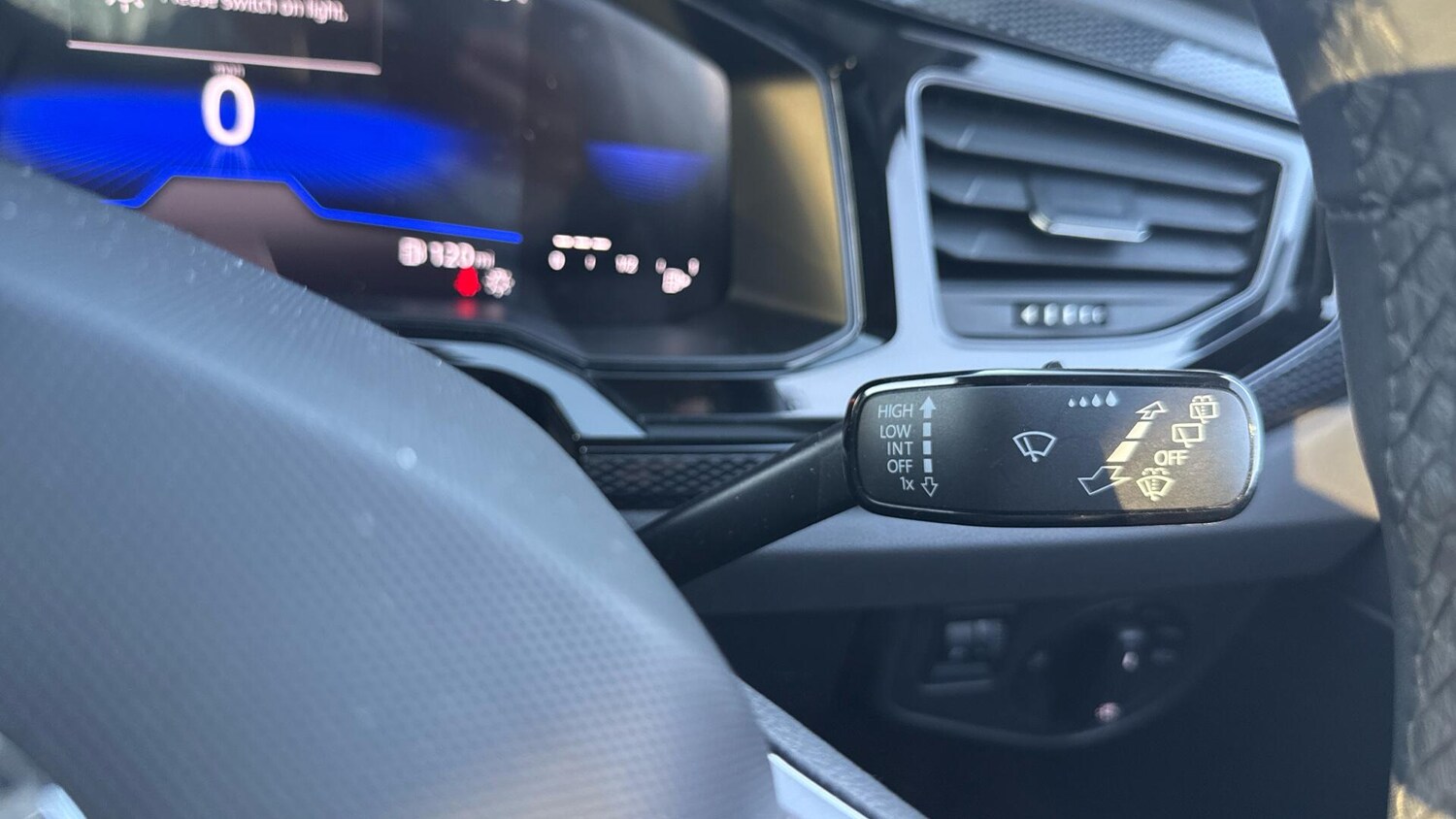 Used Volkswagen Polo 2023 for sale - 78021364: Photo 14