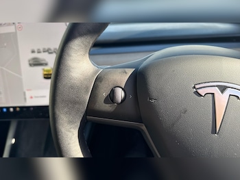 Used Tesla Model 3 2021 for sale - 78450212: Photo
