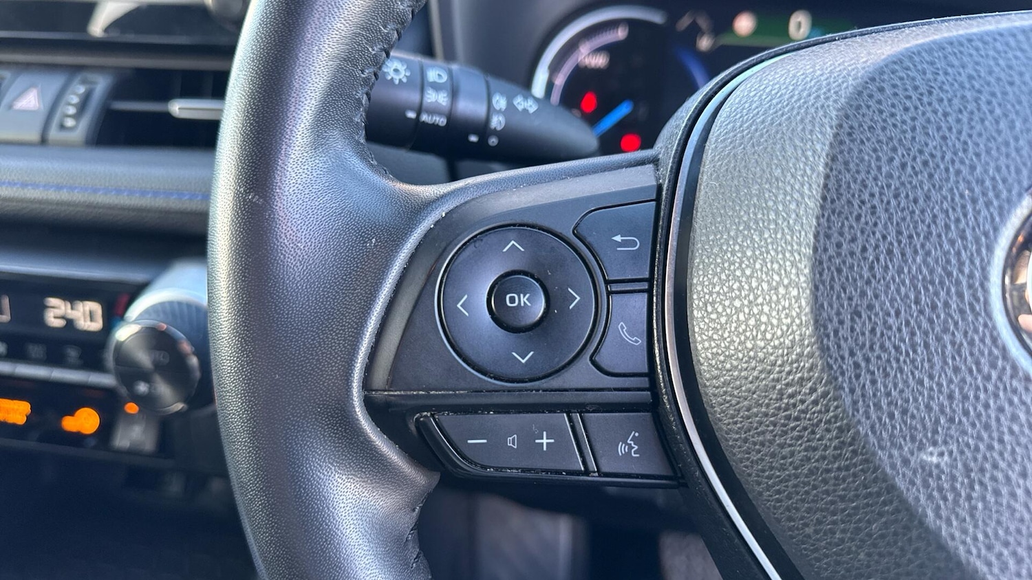 Used Toyota RAV4 2021 for sale - 78021363: Photo 10